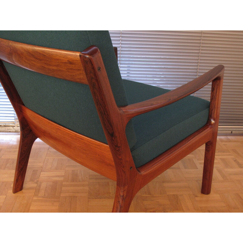 Fauteuil vintage en palissandre Ole Vonscher