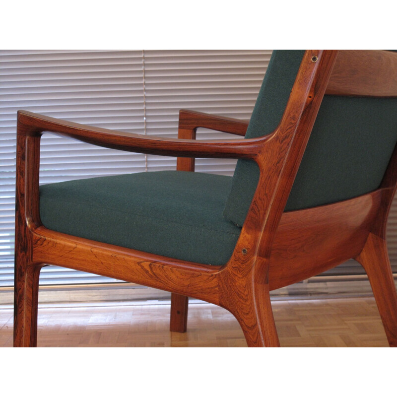 Vintage armchair in rosewood Ole Wanscher