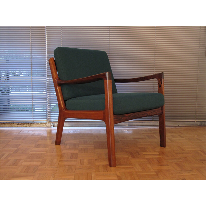 Vintage armchair in rosewood Ole Wanscher