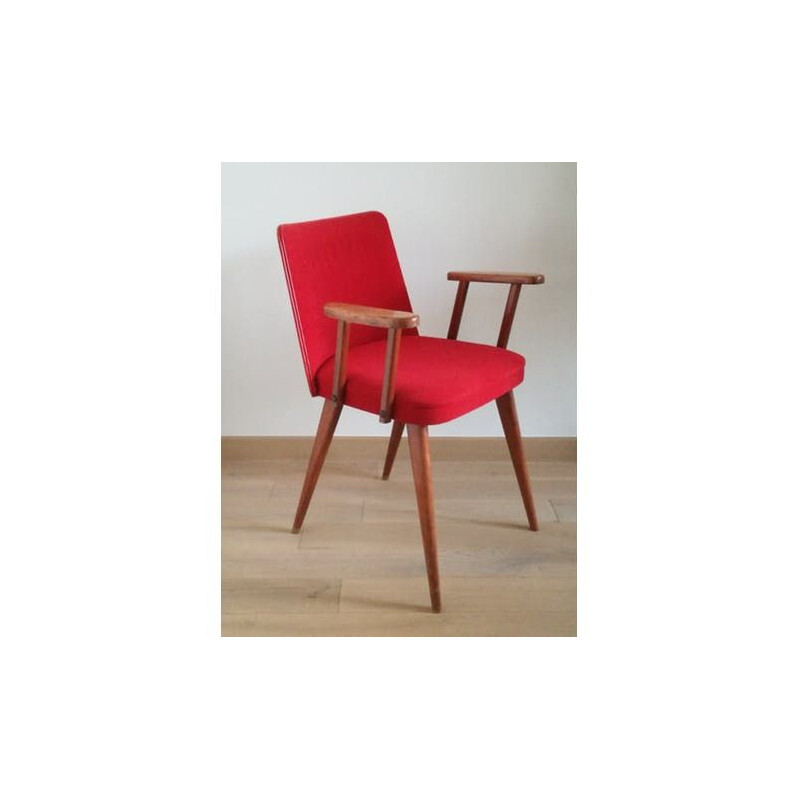 Red cocktail chair with armrests 