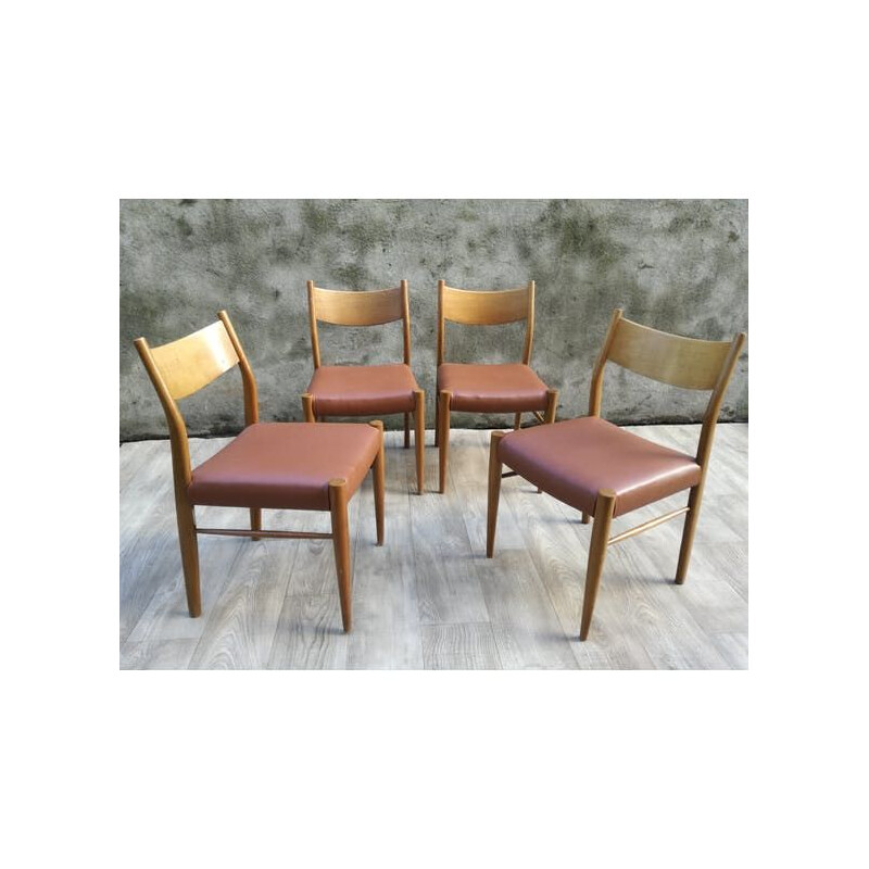 Set of 4 Italian wooden chairs by Gessef