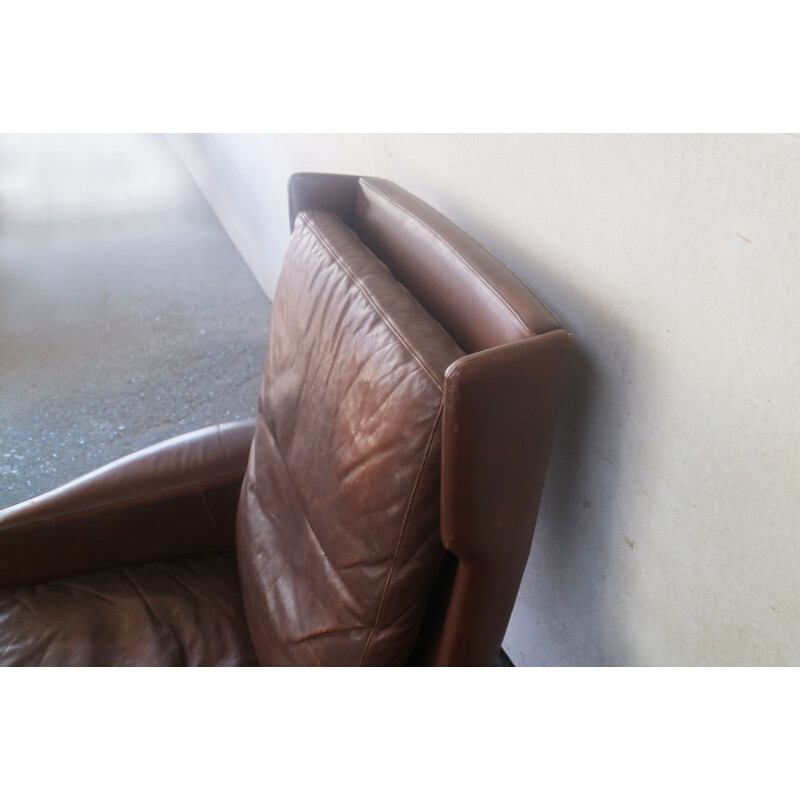 Fauteuil danois vintage en cuir marron