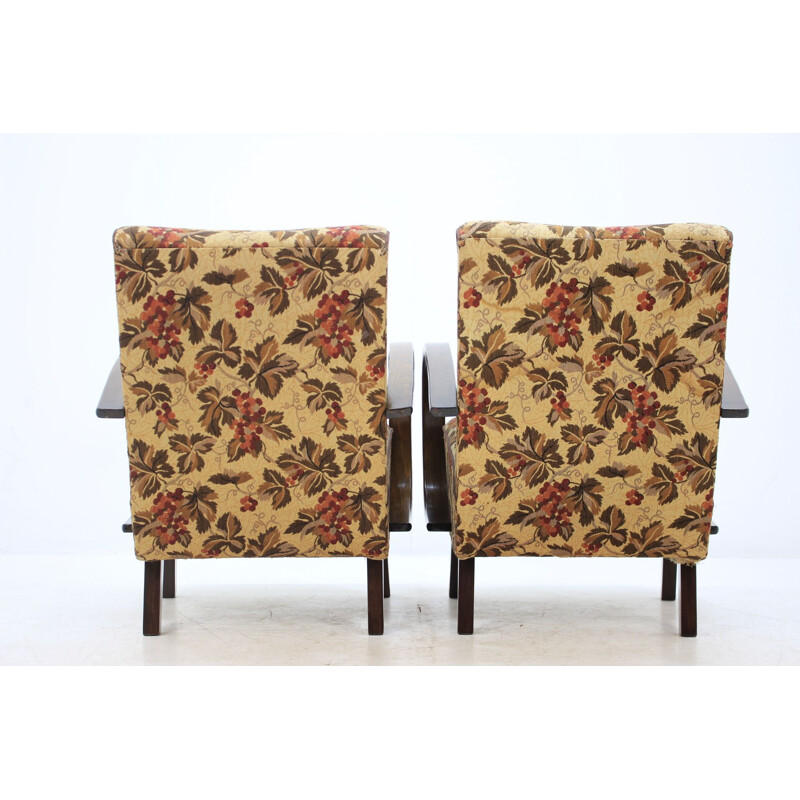 Set of 2 armchairs in fabric by Jindřich Halabala