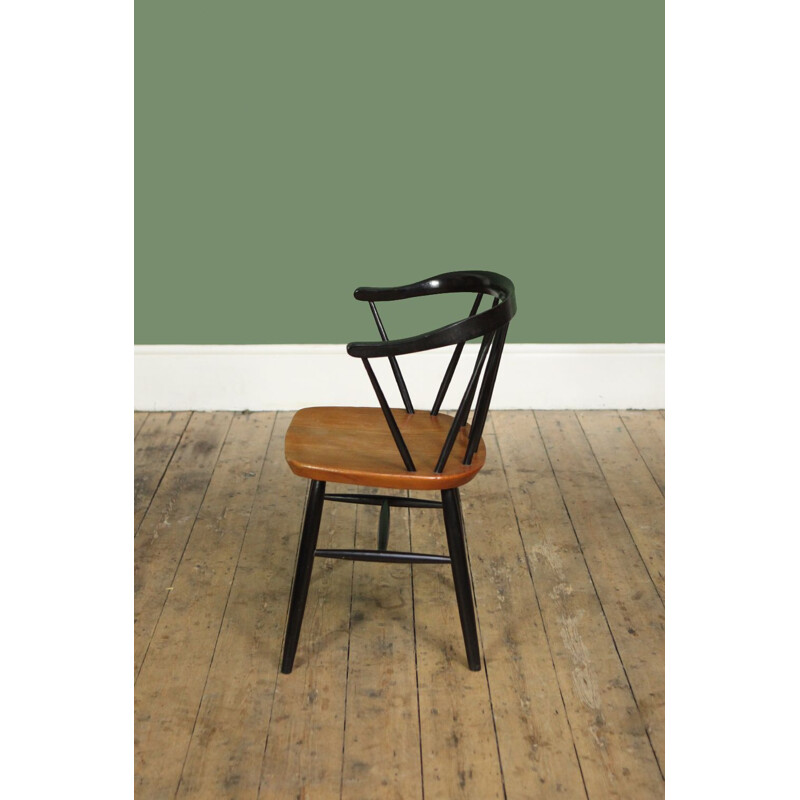 Vintage brown chair in teak