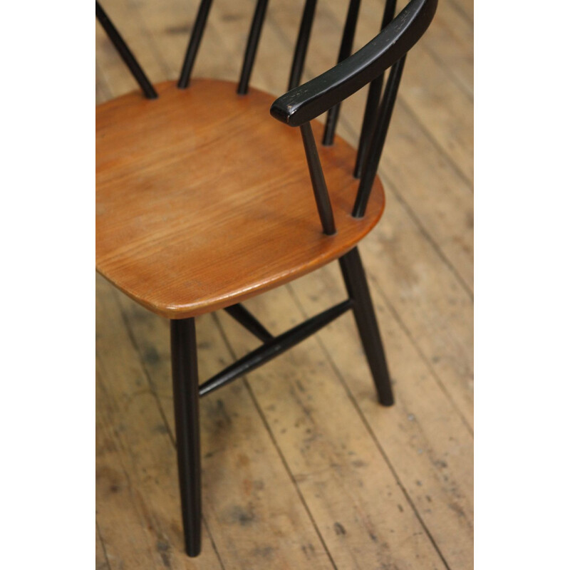 Vintage brown chair in teak