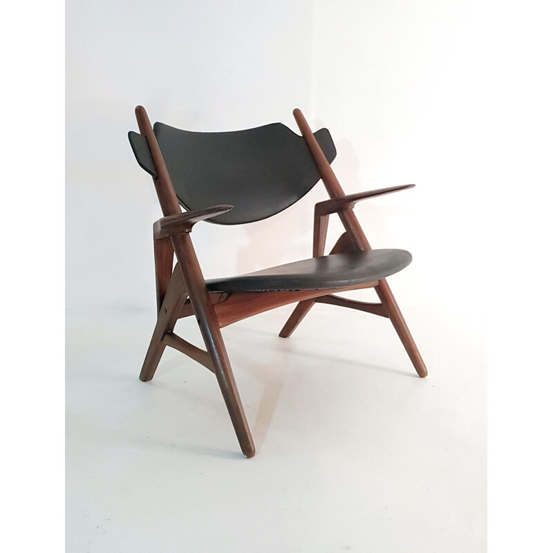 Vintage teak and leatherette chair by Hans Wegner