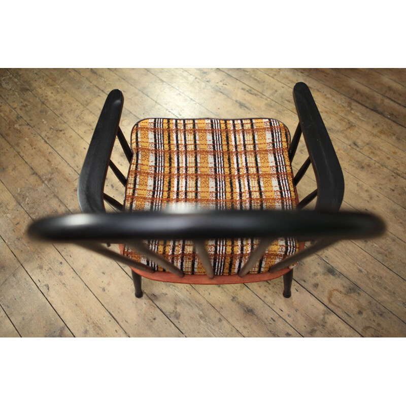 Vintage armchair in beechwood by Pastoe