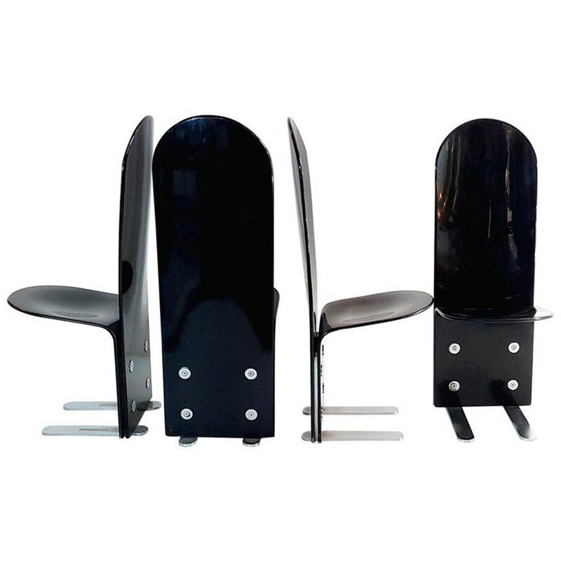 Ensemble de 4 chaises vintage Pellicano noires pour Arrmet 1970