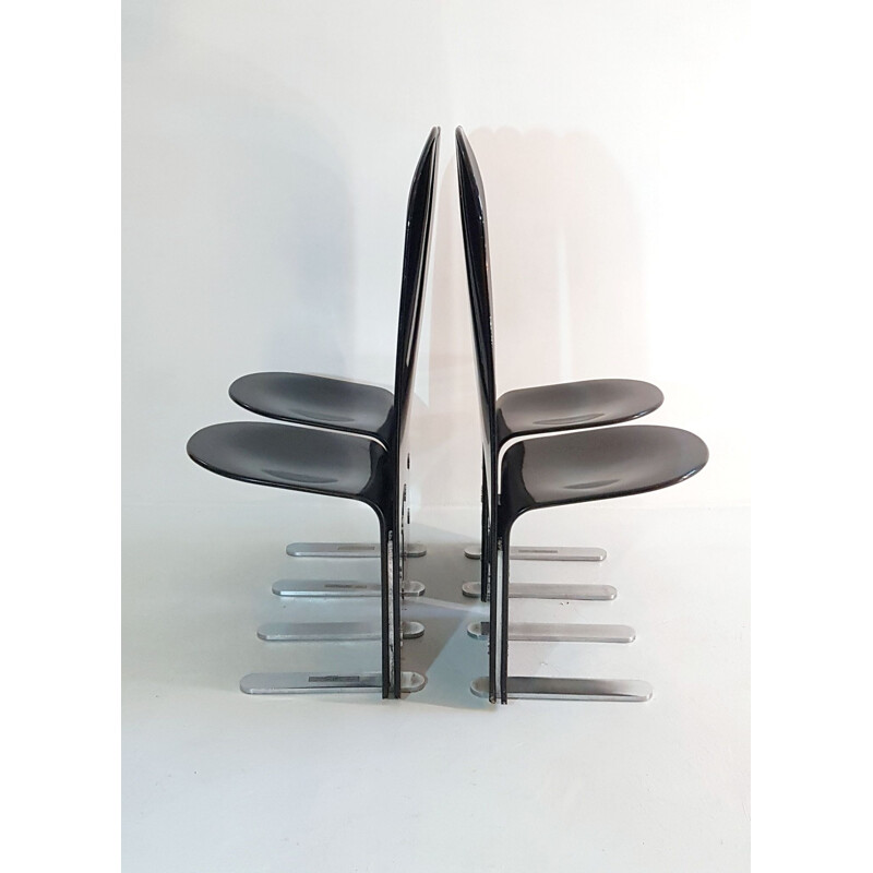Set of 4 vintage Pellicano black chairs for Arrmet 1970