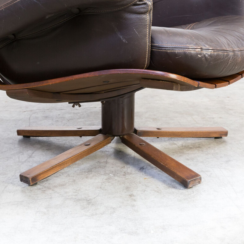 Vintage scandinavian armchair for Hove Mobler in brown leather