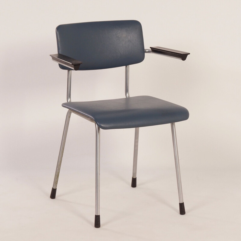 Vintage tubular chair with armrest model 1235 by Gispen