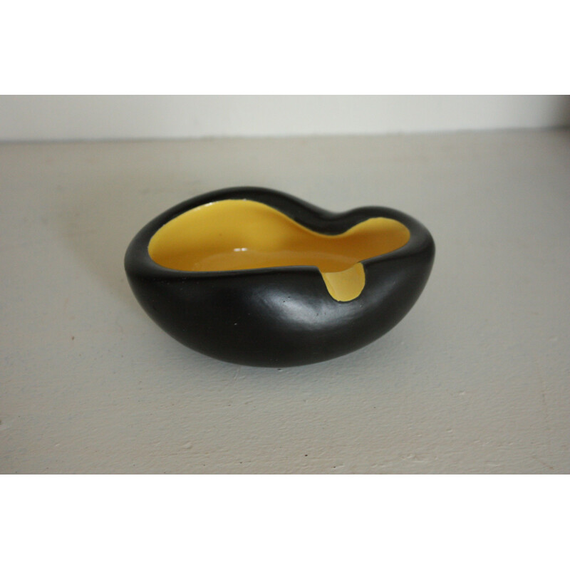 Vintage ashtray in ceramic by Sèvres-Keramos