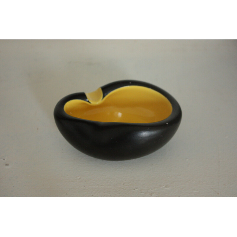 Vintage ashtray in ceramic by Sèvres-Keramos