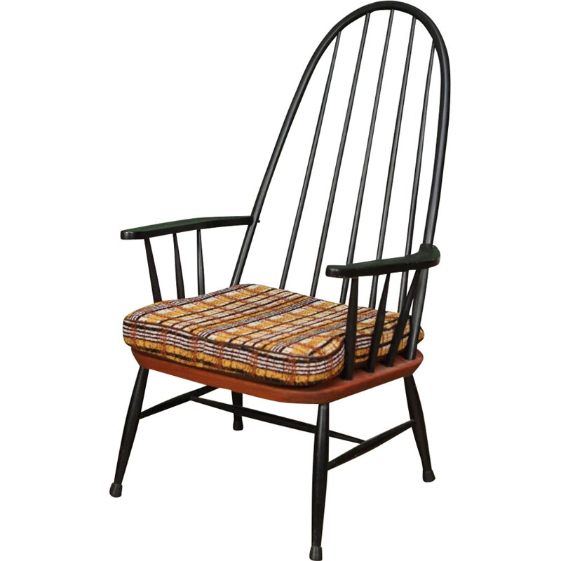 Vintage armchair in beechwood by Pastoe