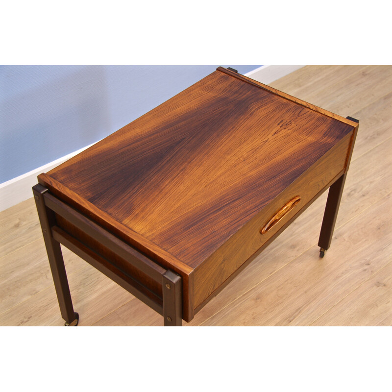 Vintage Danish side table in rosewood