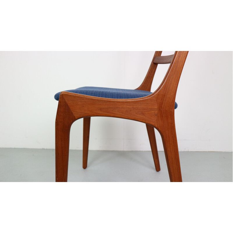 Set of 6 Danish teak ladder back dining chairs by Kai Kristiansen