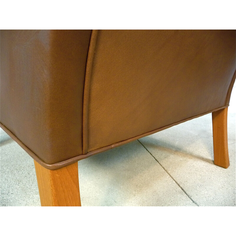 Vintage Danish armchair with ottoman in leather by Børge Mogensen  for Fredericia