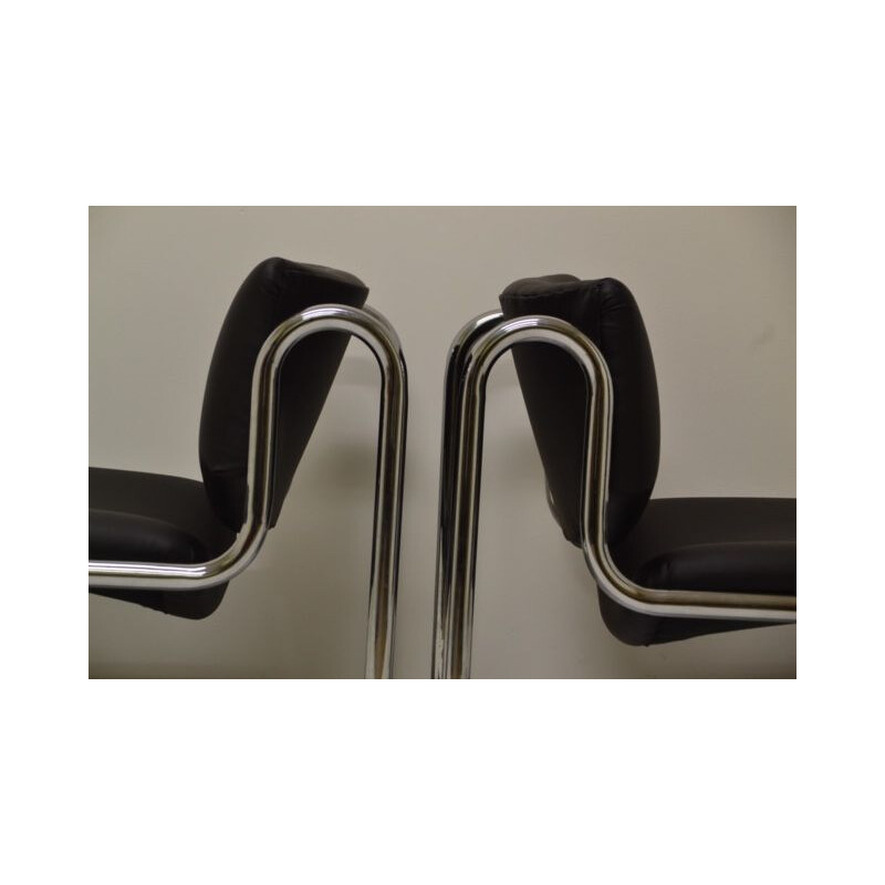 Set of 2 vintage Italian armchairs in chromed metal