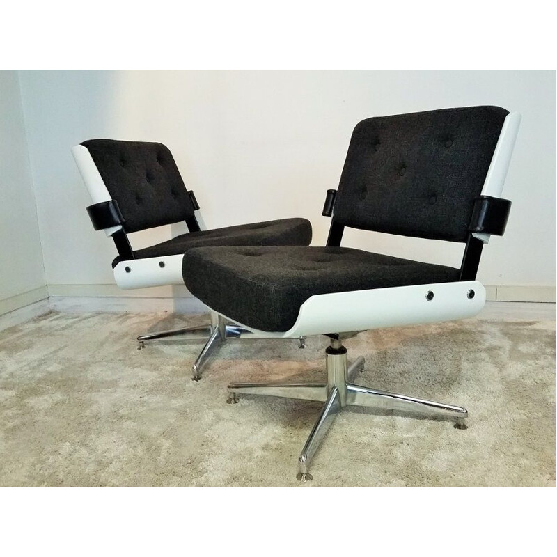 Set of 2 vintage low chair for Moderntube 1970