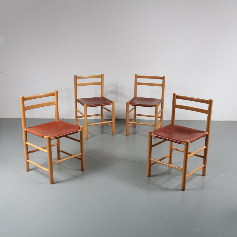 Set of 4 vintage dining chairs by Ate van Apeldoorn