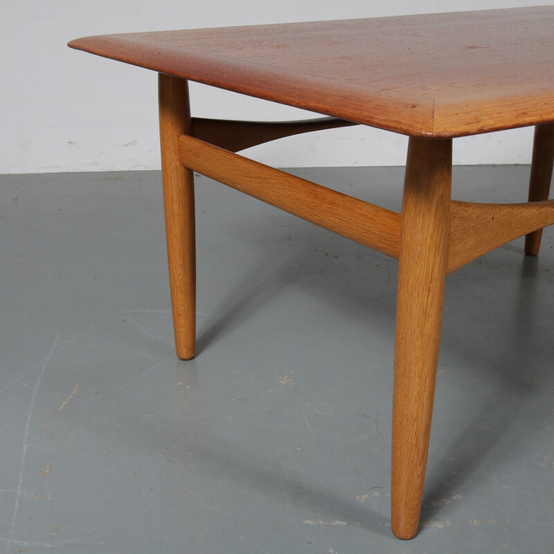 Vintage Dutch coffee table by Aksel Bender Madsen