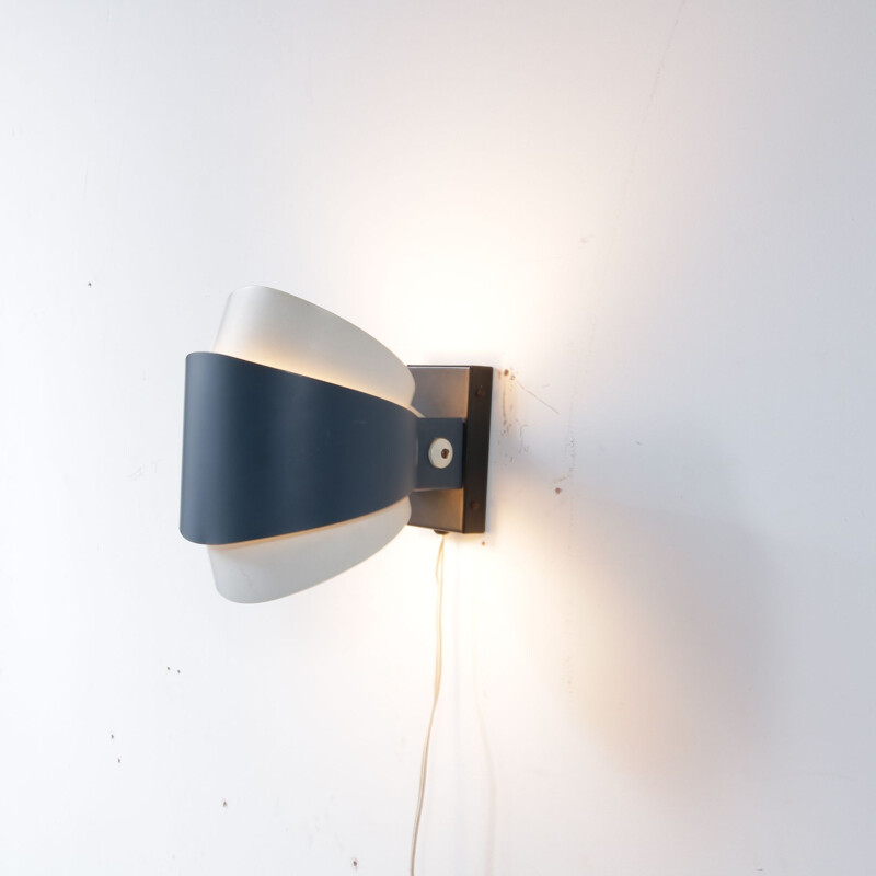 Vintage wall lamp "NX46" by Louis Kalff