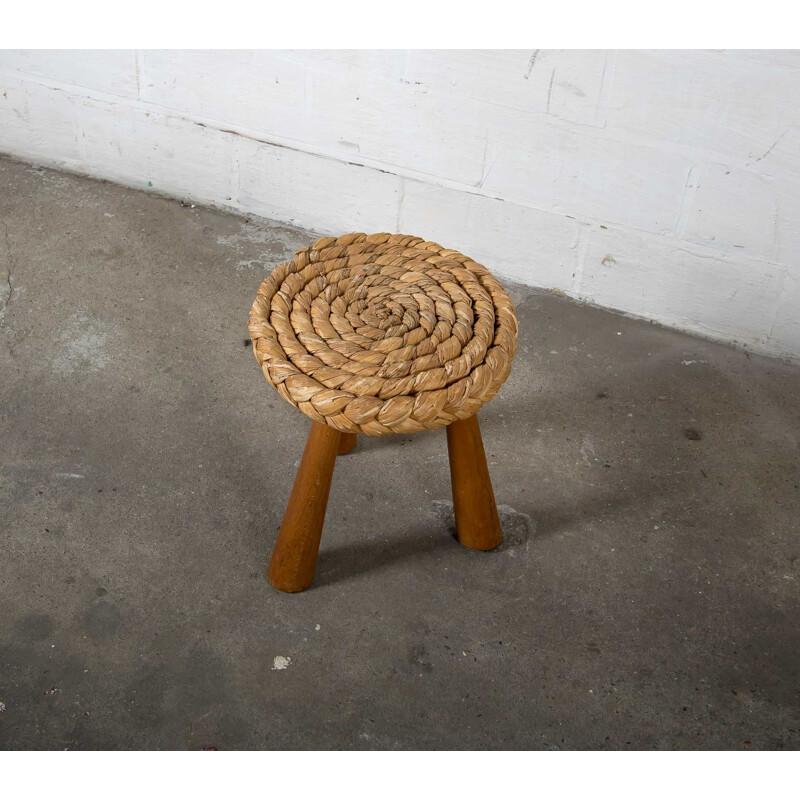 Vintage stool in wicker and wood