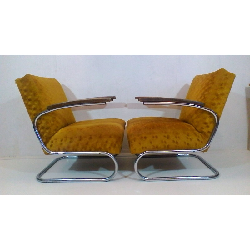 Pair of vintage armchairs by Jindřich Halabal, Czech