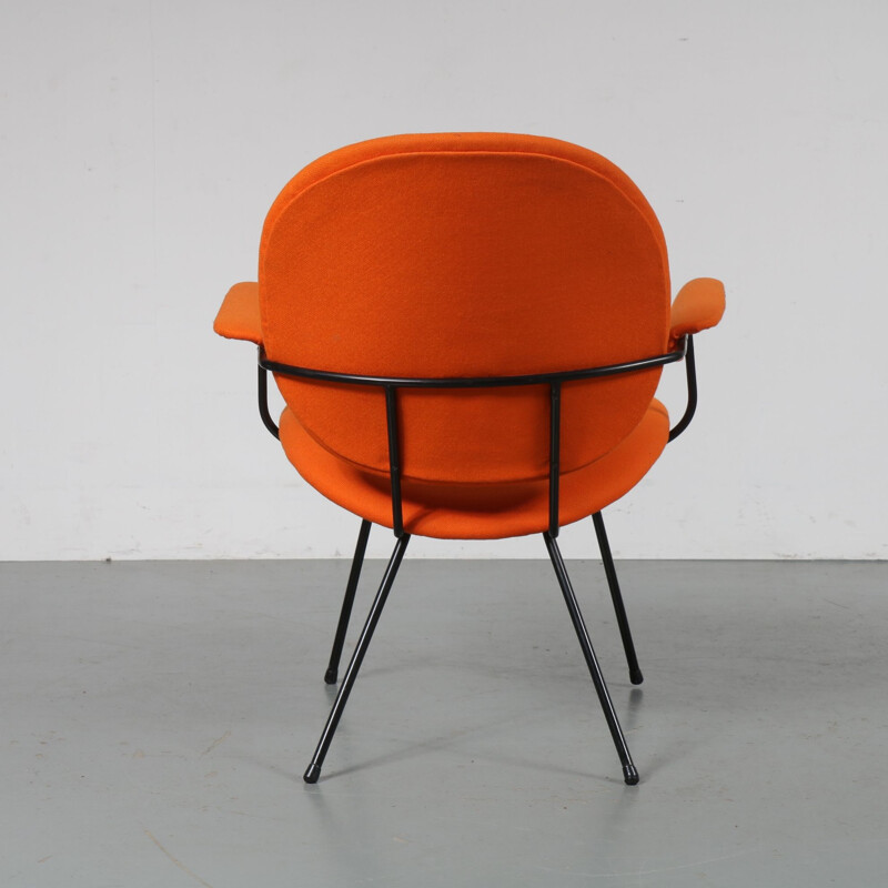 Vintage orange chair by Willem Hendrik GISPEN