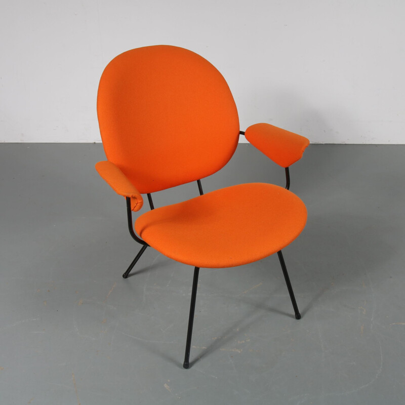 Vintage orange chair by Willem Hendrik GISPEN