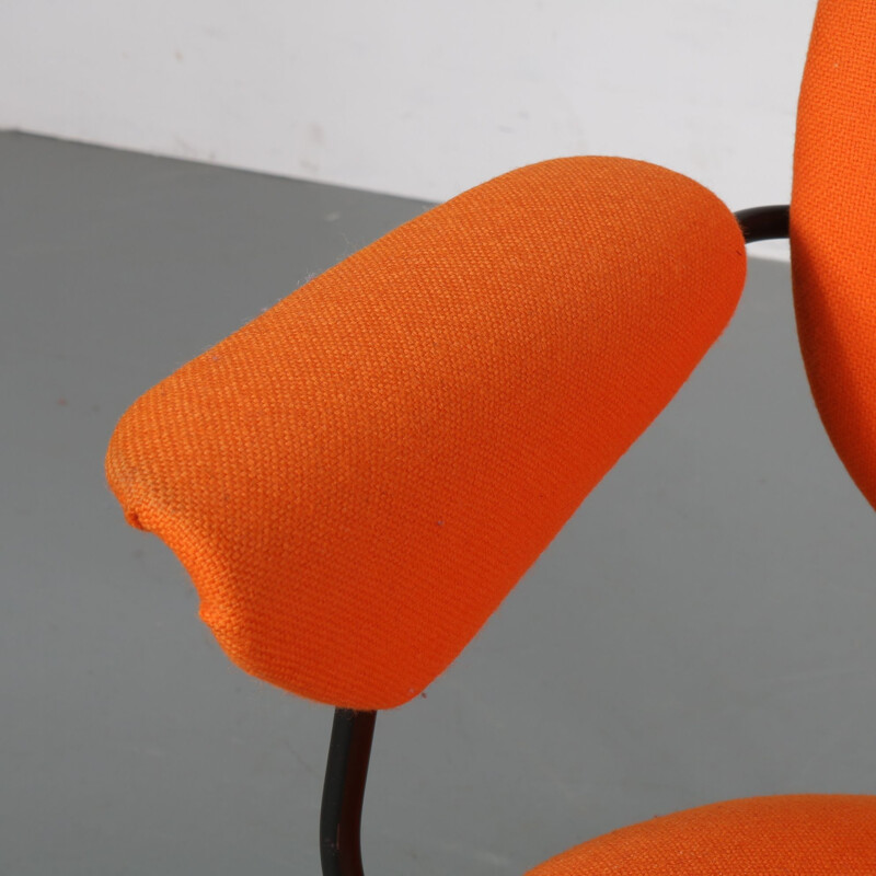 Vintage orange chair by Willem Hendrik GISPEN