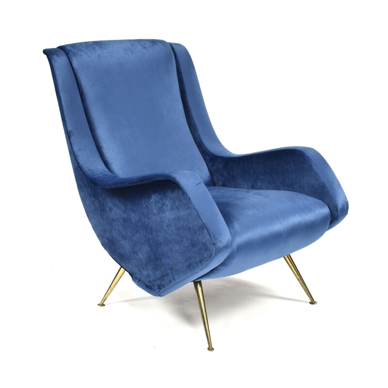 Blauw fluwelen fauteuil van Aldo Marbelli