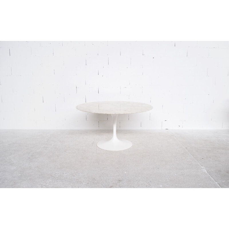 Vintage Tulip table by Eero Saarinen for Knoll International