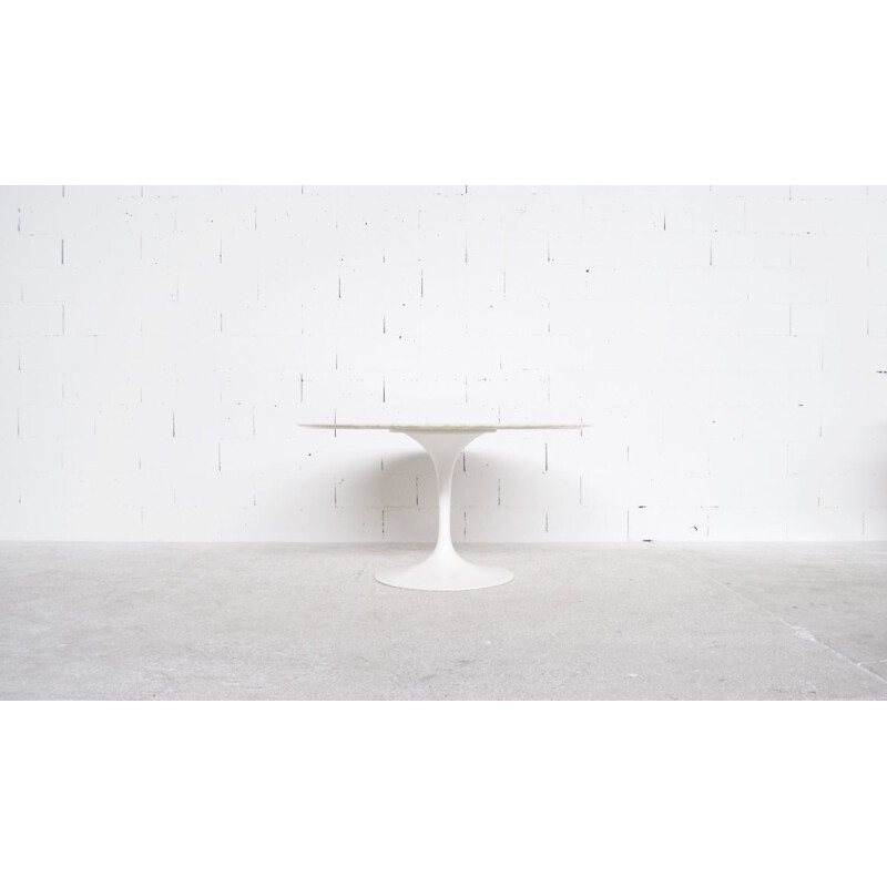 Vintage Tulip table by Eero Saarinen for Knoll International