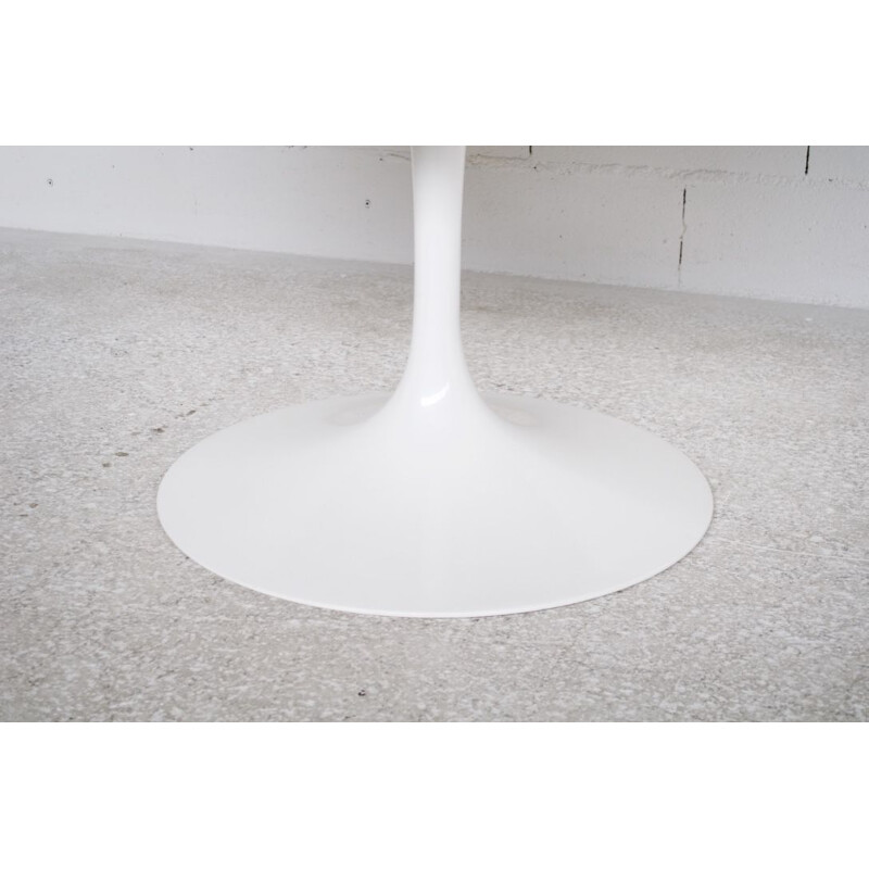 Vintage Tulip table by Eero Saarinen for Knoll International