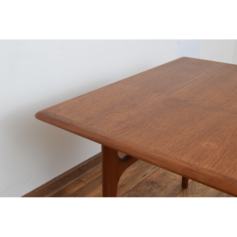 Vintage teak coffee table from Trioh