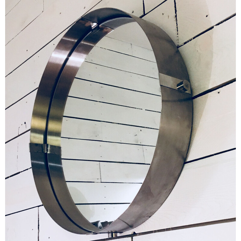 Vintage round mirror in brushed aluminium