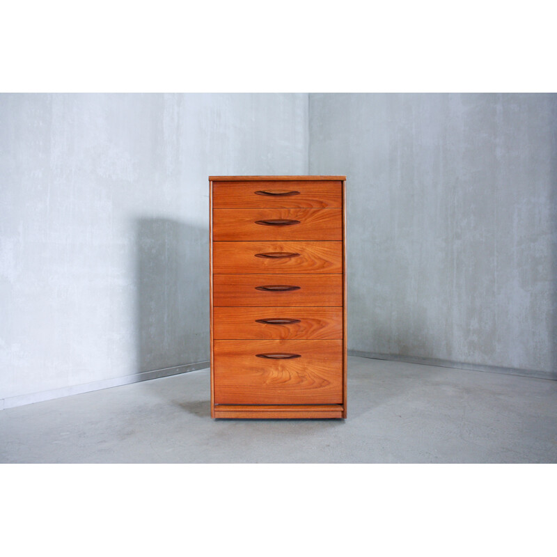 Vintage chest of drawers from Austinsuite
