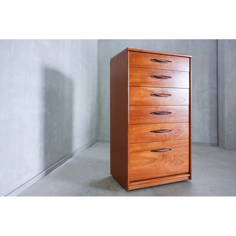 Vintage chest of drawers from Austinsuite