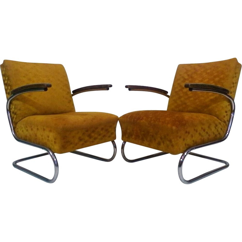 Pair of vintage armchairs by Jindřich Halabal, Czech