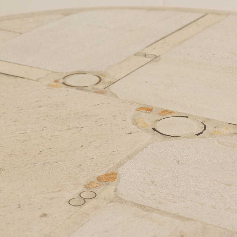 Table basse vintage ronde blanche en pierre par Paul Kingma