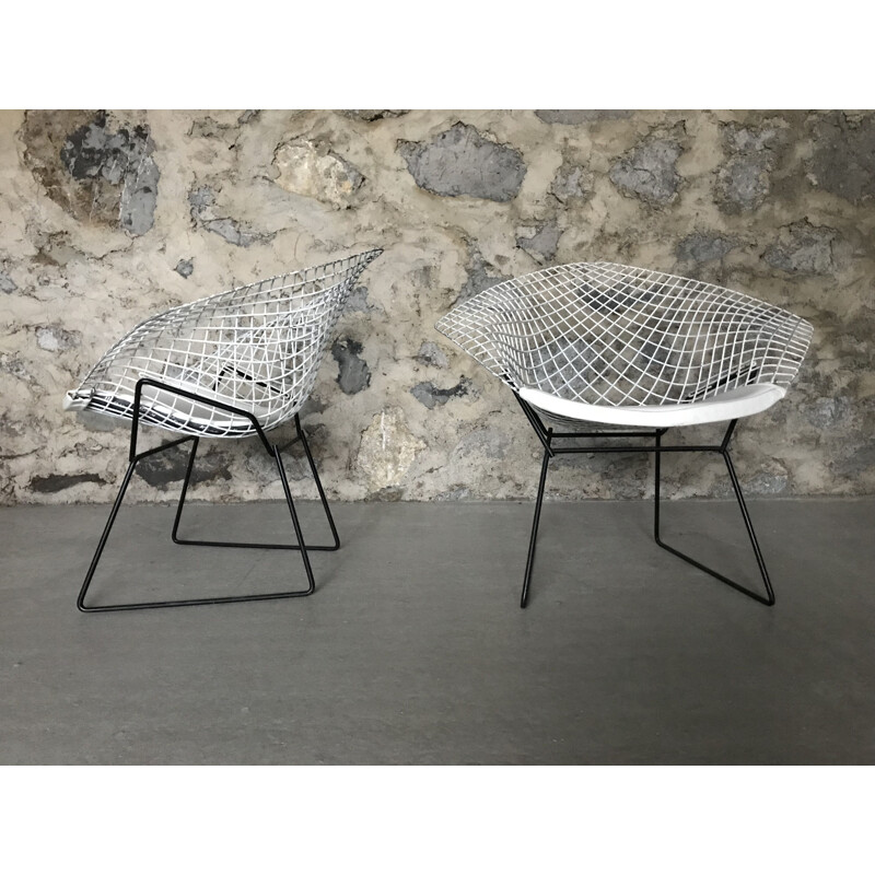 Set of 2 vintage armchairs "Diamond" by Harry Bertoia for Knoll