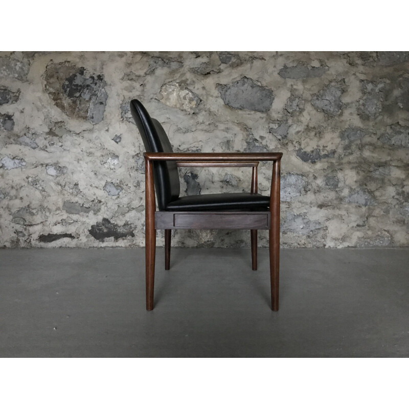 Vintage armchair Diplomat in rosewood by Finn Juhl