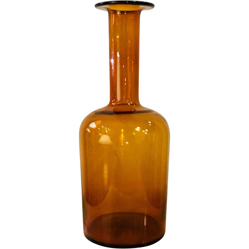 Large vintage vase Gulwase in amber glass by Otto Brauer for Holmegaard