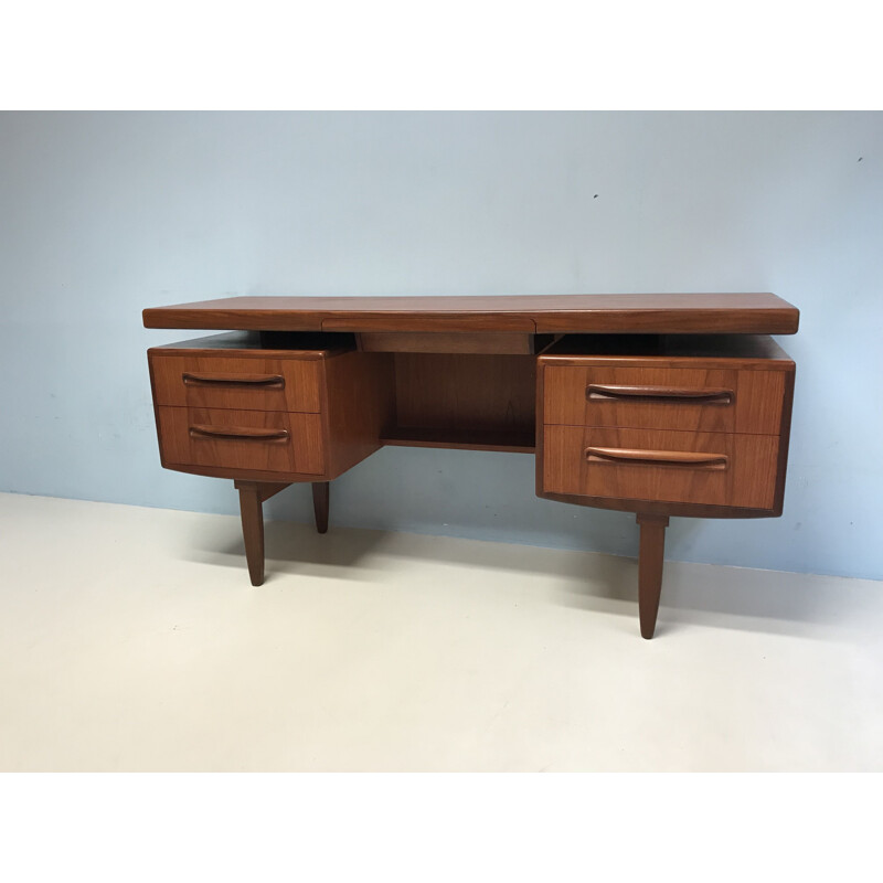 Vintage desk in teak by G-Plan