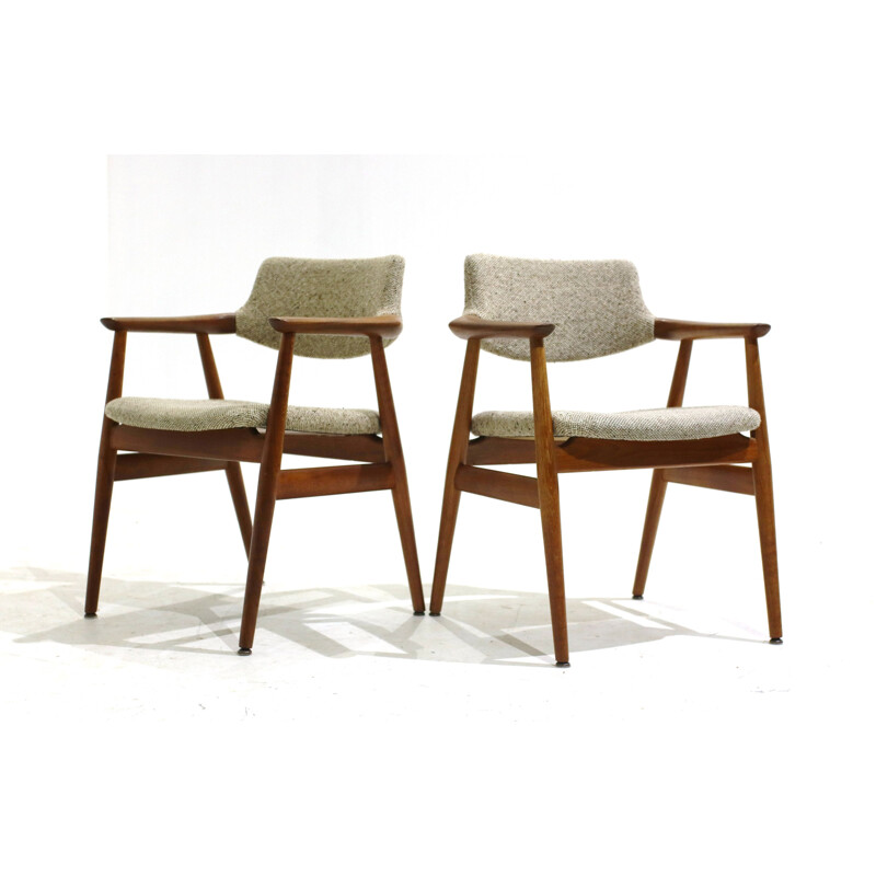 Set of 4 beige chairs in teak by Svend Åge Eriksen