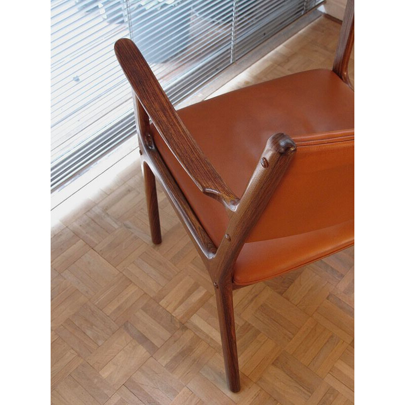 Vintage rosewood and leather chair by Ole Wanscher