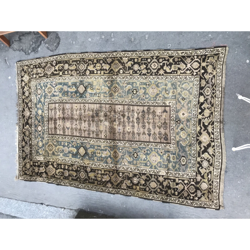 Vintage Caucasian Karabakh rug