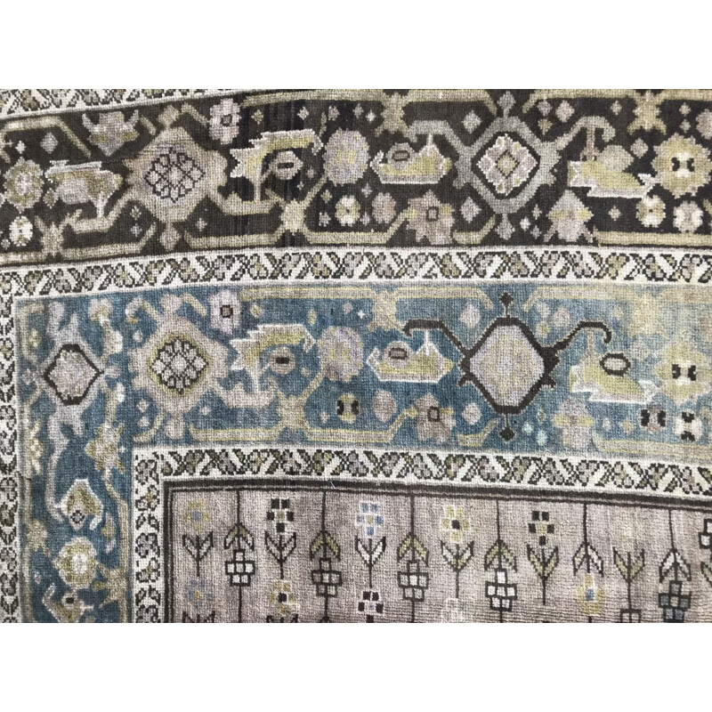 Vintage Caucasian Karabakh rug