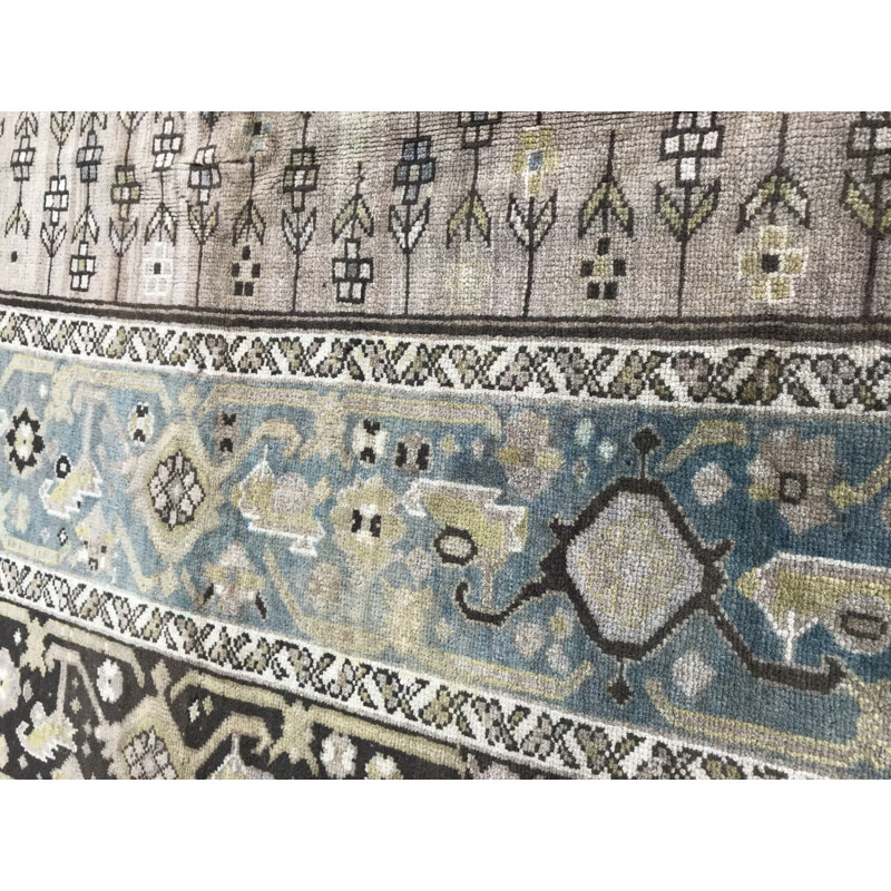 Vintage Caucasian Karabakh rug